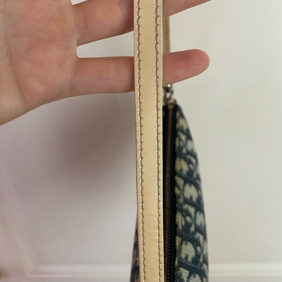 SOLD‼️Authenticated Vintage Christian Dior diorissimo Saddle Shoulder Bag - Picture 6 of 11